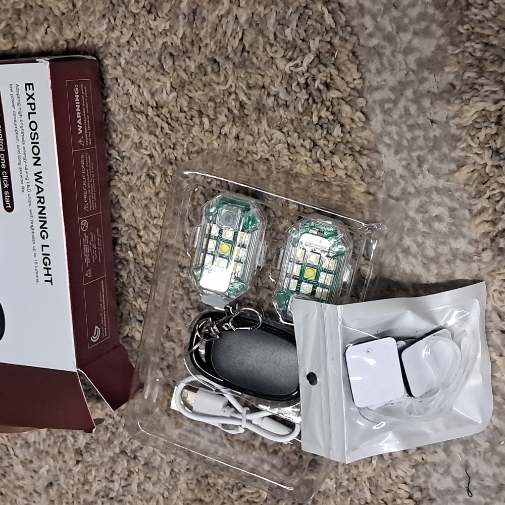 NET Explosion Warning Light with Remote Control 2 Pack - Picture 4 of 4